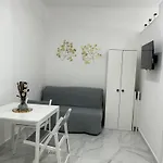 아파트 Olivella House